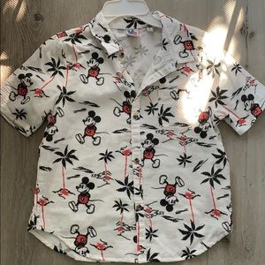 Disney Mickey shirt